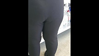 Step mom in black leggings seduce and fuck step son in the kitchen while quests waiting for food