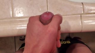 Cumshot 4K Uncut twink