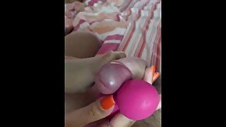 Footjob con palline vibranti