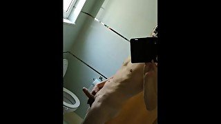 Masked hot guy cuming into dirty bathroom sink