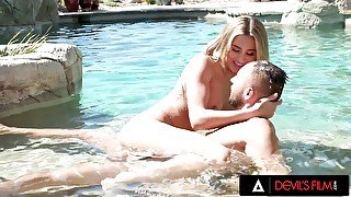 Hottie Swinger Ella Reese Gets Her Pussy Fucked In The Pool And Gets A Hot Facial