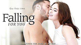 Jodi Taylor & Danny Mountain in Falling For You Video