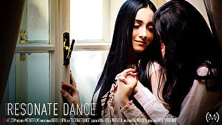 Resonate Dance - Anna Rose & Margot A - SexArt