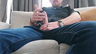 Dirty talking for a massive cumshot