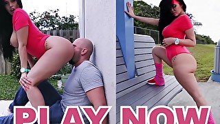 BANGBROS - Big Booty MILF Ryan Smiles Likes To Stay Fit