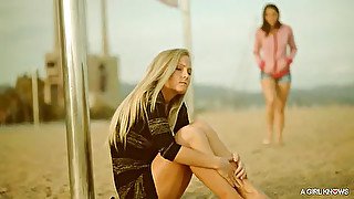 Erotic Euro Lesbians Sicilia And Eat Each Other Out To Orgasm - Jimena Lago