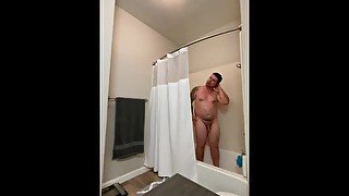 Bull takes shower after wrecking pussy