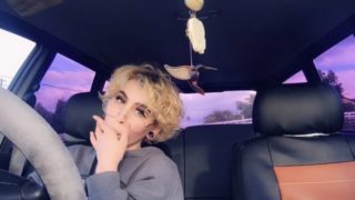 desperate loud pulls over to make herself cum