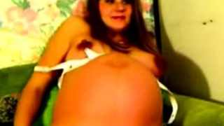 amateur preggo girl in webcam