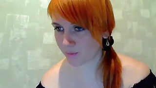 Red-haired babe WiredPussy masturbates