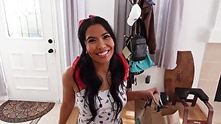 Pinay girl with a pretty pussy gets fucked in POV too