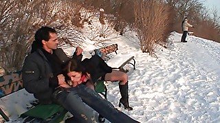 Wild sex outdoor for a sexy brunette