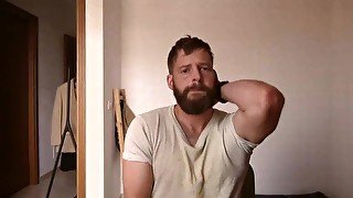 Hot straight bearded guy wank his cock and shows muscles