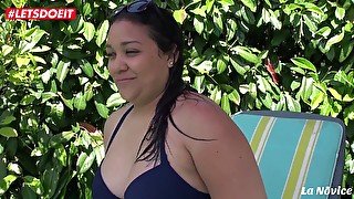 Amateur French BBW gets Kinky at The Pool