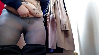 Lustful MILF got so horny on a walk with a plug in her ass that she had to relieve tension in the fi