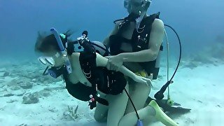 Japanese scuba girl sex full 2