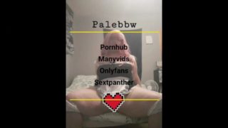 Fat ass white maid cums on toy