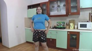 Adelina puts on a sexy stripping in the kitchen