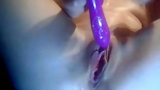 Hot girl masturbating and squirting