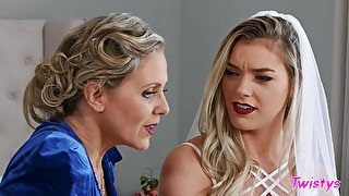 WhenGirlsPlay - Julia Ann And Anny Aurora His Mother He - julia ann