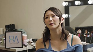 Charming Asian chick gets fucked at the photoshoot