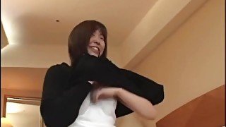 Japanese Girl get Horny.