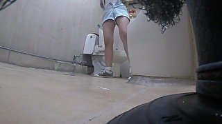 Korean girl using toilet 5