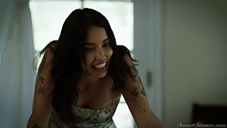 Vanessa Sky - Beautiful Tattooed Babe - Teaser Video