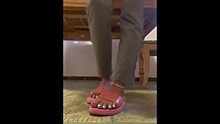 Flip Flop Shoeplay