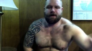 Hot Hairy Bear Gets Off On The Stink of his Hairy Musty Armp