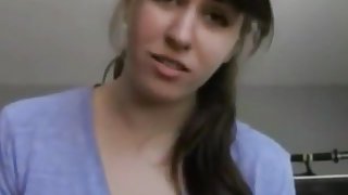 college girl WITH HUGE PUSSY LIPS LABIA FUCKING