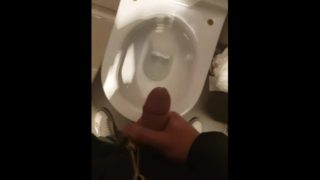 Cum public toilet