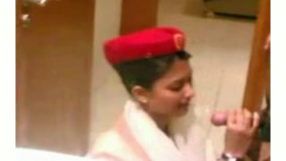 Cute muslim air hostess sucks a Hindu's dick