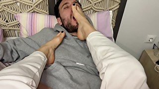 I humiliated him with my stinky feet and I give him a handjob