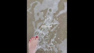 @tici_feet tici_feet tici feet my feet - moments 3