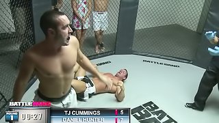 MMA fighter fucks a curvaceous girl in the locker room