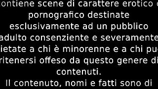 Troia Organizza Un Bel Pompino Al Suo Amico Per Hallowen Italian Teen Sborrata Dialoghi Italiano