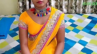 Yellow saree blouse petticoat maza aa gaya komal mam