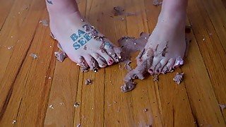 Crushing cupcakes with my bare feet - Cake between my toes