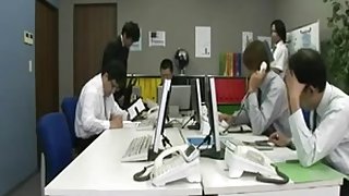 Office Lady Team-Fucked & Bukkake ctoan