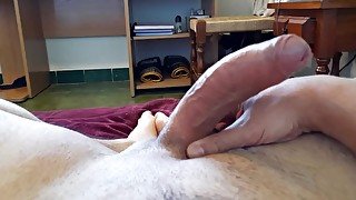 SOLO MALE CUMSHOT MOANING POV BIG DICK