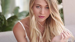 Sugar Lips - Riley Anne - MetArtX