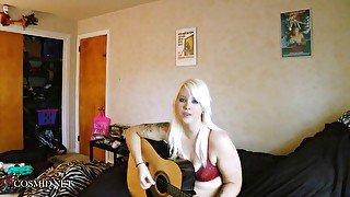 PAWG blonde Hannah Hurst - Singing Her Heart Out with Guitar - Big natural tits