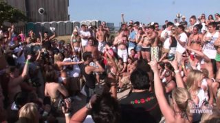 Bikini Twerking Contest On Spring Break