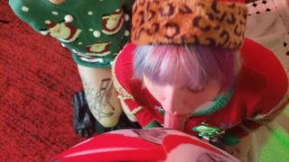 TEASER: XXXMAS Porn - Punk rock girl MMF step sister 3some - BBW - Double Blowjob & Fuck