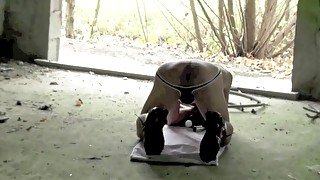 Blindfolded dude gets fucked outside