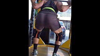 Tall college jock squats revealing big bubble butt