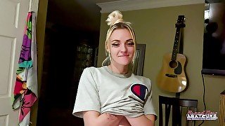 Manipulating my Sassy body rub girl into showing off body