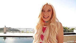 Massive Penis Expands Her Twat - Kenzie Reeves