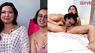 Ersties - Ameliya und Jasmina lecken sich gegenseitig intensiv die Muschis